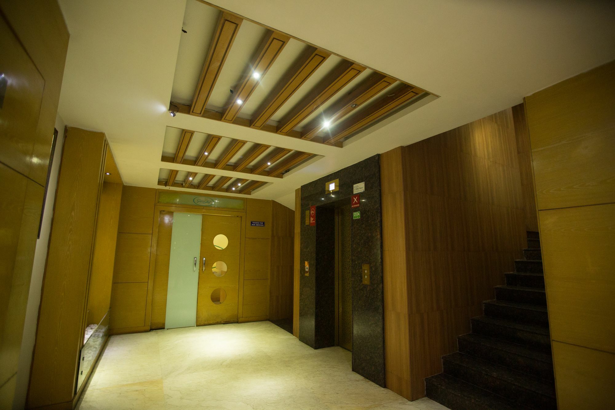 Fabhotel Prime Mahalaya Residency - Nr Chennai International Airport Eksteriør bilde